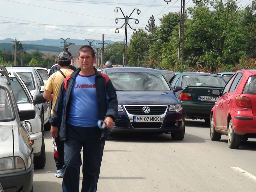 Foto targ auto Satu Nou de Sus (c) eMaramures.ro